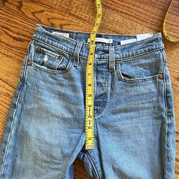 Levi’s Wedgie Straight Button Fly Classic Blue Mom Jeans Size 24 - Picture 9 of 14